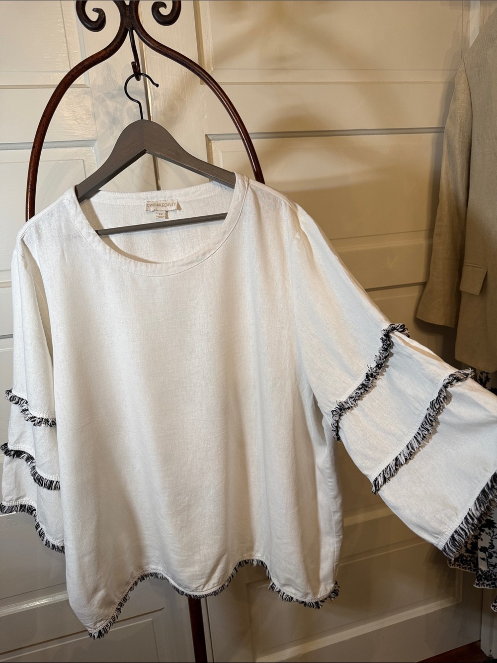 Cynthia Rowley Linen Blend Fringe Trim Bell Sleeve Top 1X Coastal Boho